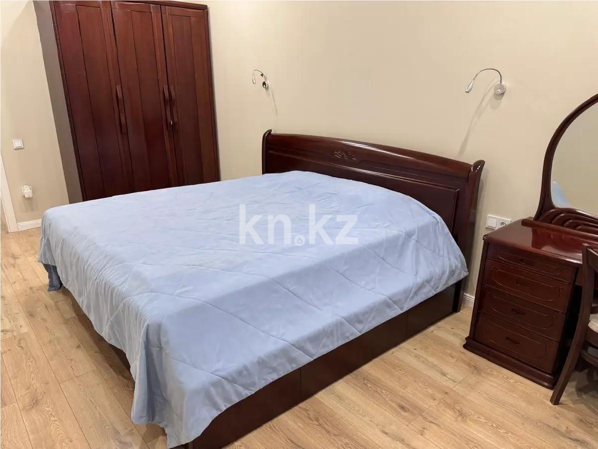 Продажа 3-комнатной квартиры, 90 м², пр. Республики, дом  участок 1/7 в Караганде - фото 4