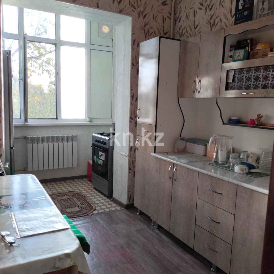 Продажа 2-комнатной квартиры, 52 м², Самал, дом  47 в Таразе - фото 2
