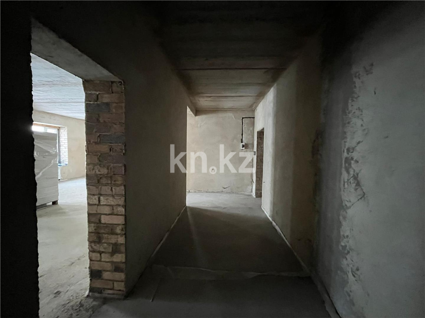 Продажа 3-комнатной квартиры, 94 м², ул. Университетская в Караганде - фото 6