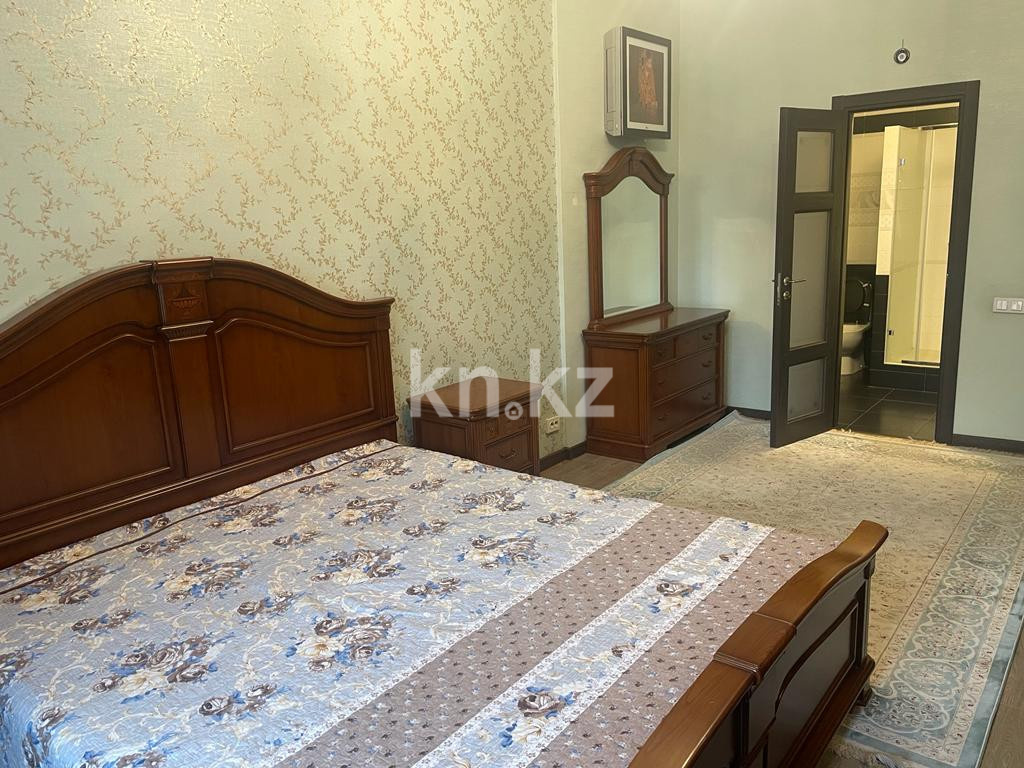 Аренда 1-комнатной квартиры посуточно, 40 м², ул. Кажымукана, дом  12 - ул. Сатпаева в Астане