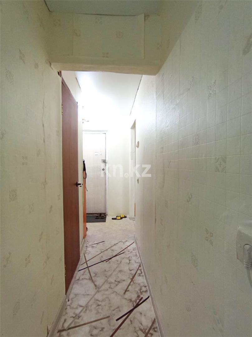 Продажа 1-комнатной квартиры, 27 м², мкр-н 6, дом  5 в Караганде - фото 6