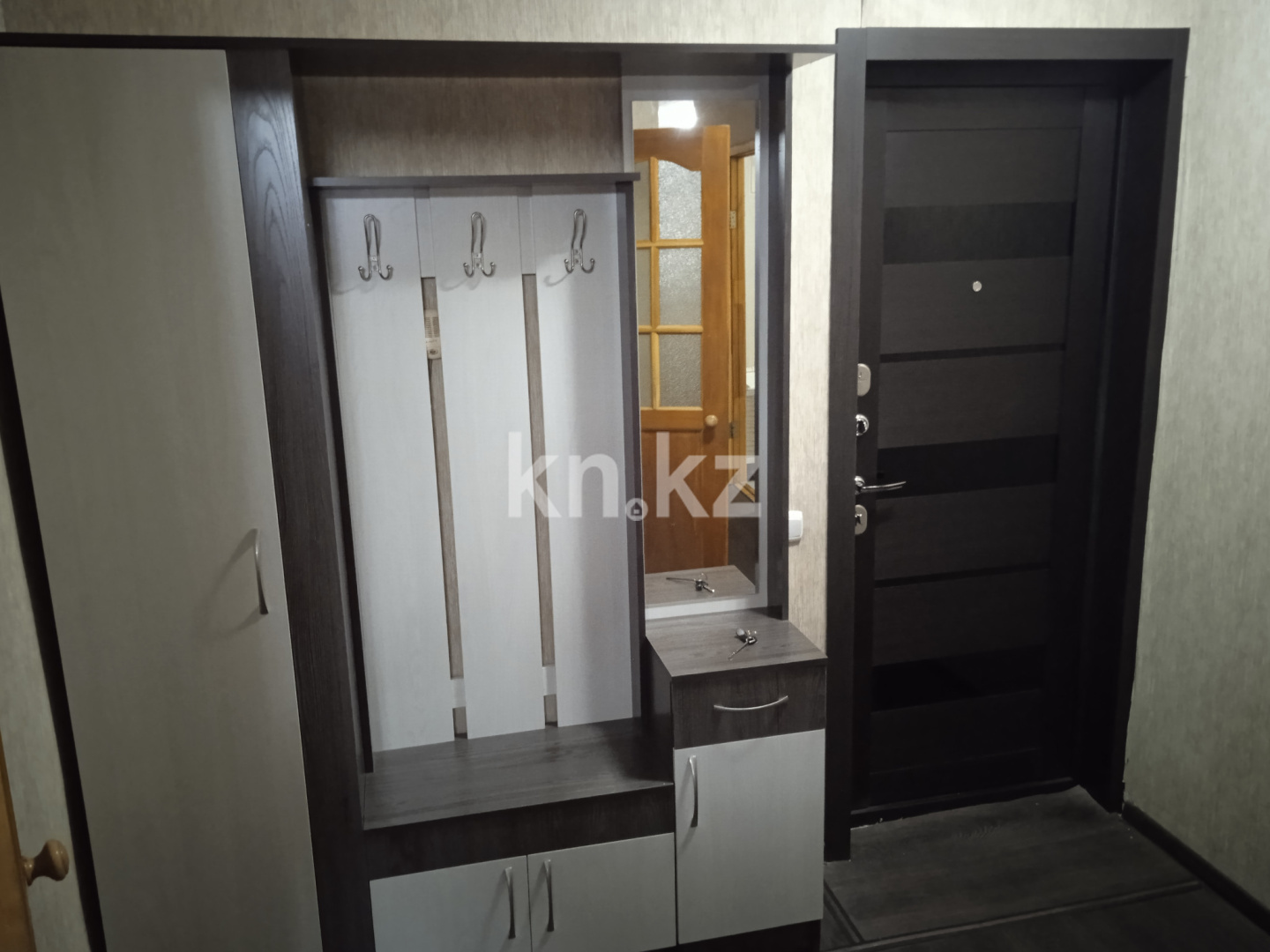 Аренда 1-комнатной квартиры посуточно, 33 м², пр. Ауэзова, дом  41 в Усть-Каменогорске - фото 6