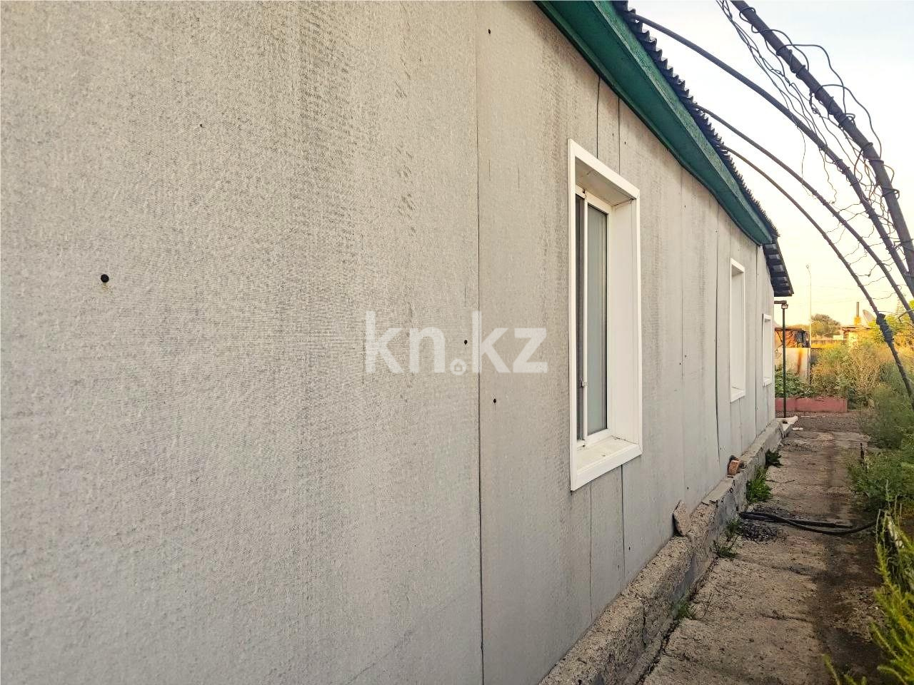 Продажа 3-комнатного дома, 60 м², ул. Медицинская в Караганде - фото 2