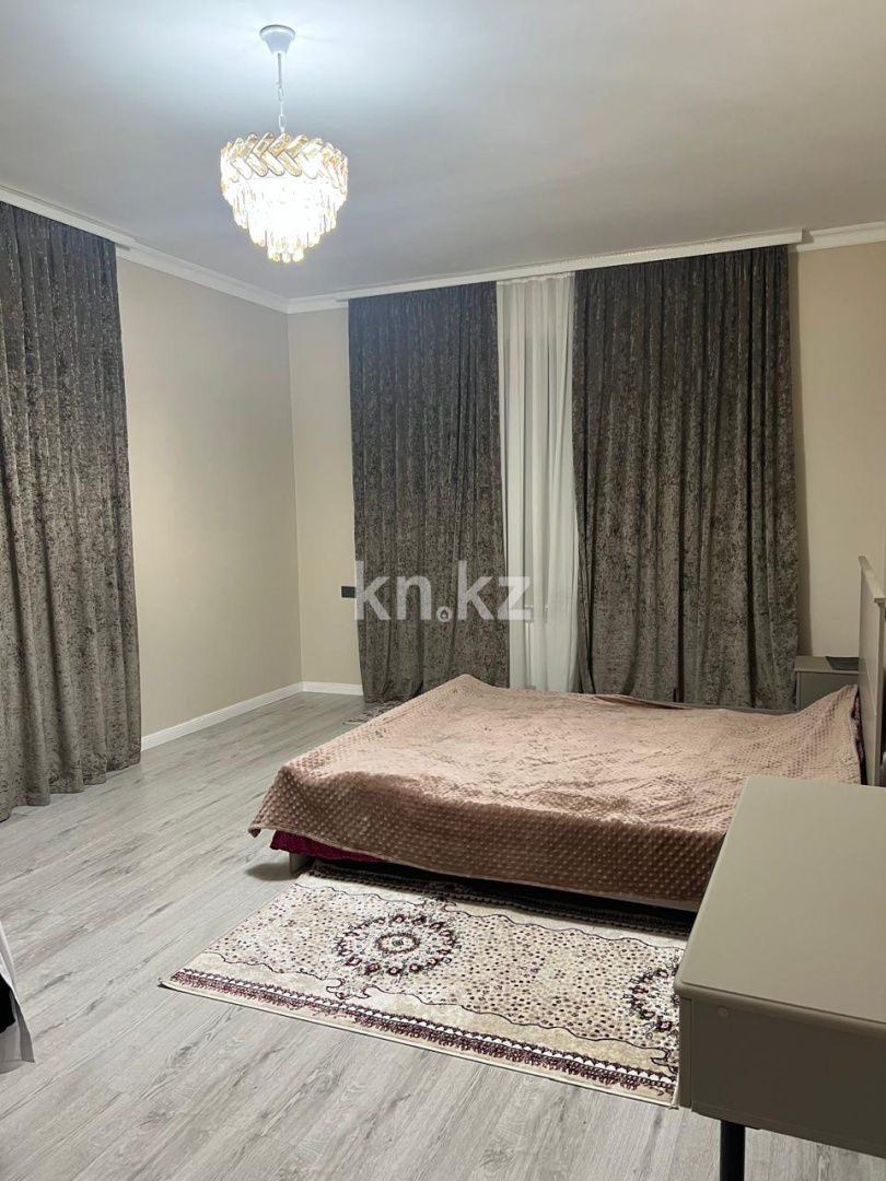 Продажа 8-комнатного дома, 270 м², мкр-н Мадениет, дом  82 - ул. Саина в Алматы - фото 4