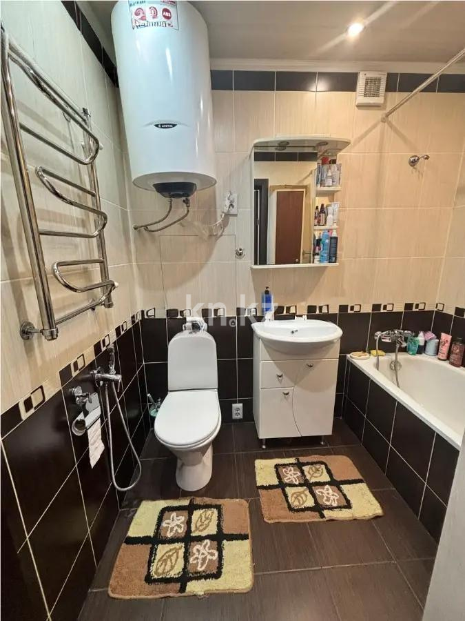 Продажа 2-комнатной квартиры, 65 м² в Караганде - фото 4