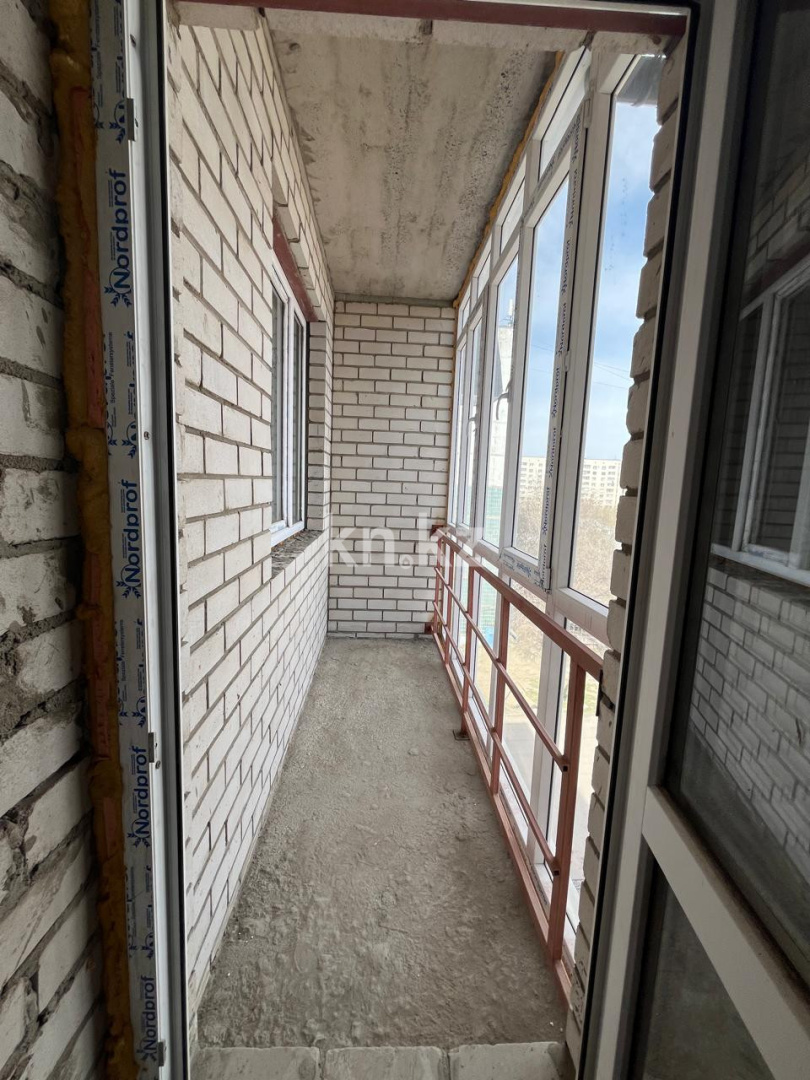 Продажа 3-комнатной квартиры, 81 м², ул. Сарыарка в Караганде - фото 8