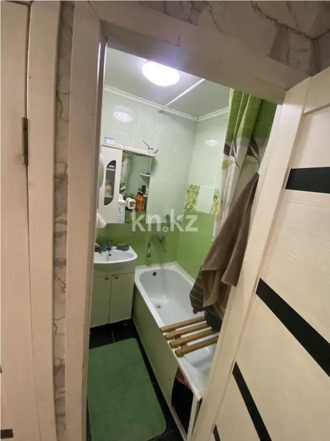 Продажа 3-комнатной квартиры, 68 м², мкр-н 14, дом  44 в Караганде - фото 5