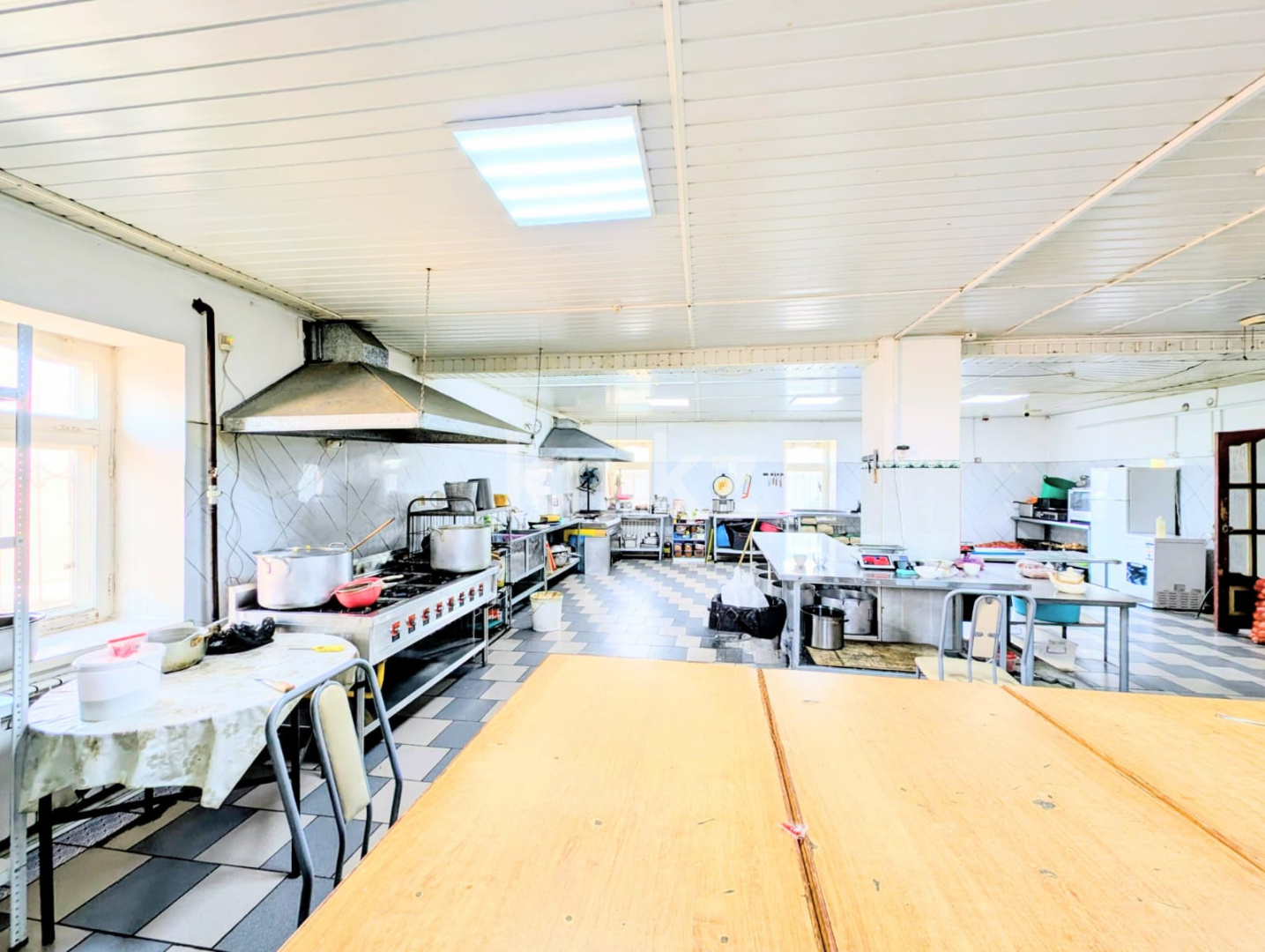 Продажа , 1286.4 м², тинский район. с  Жана Омир      ул Гагарина, дом  34 в Уральске - фото 22