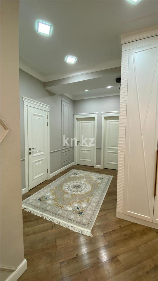 Продажа 4-комнатной квартиры, 107 м², ул. Таттимбета в Караганде - фото 18
