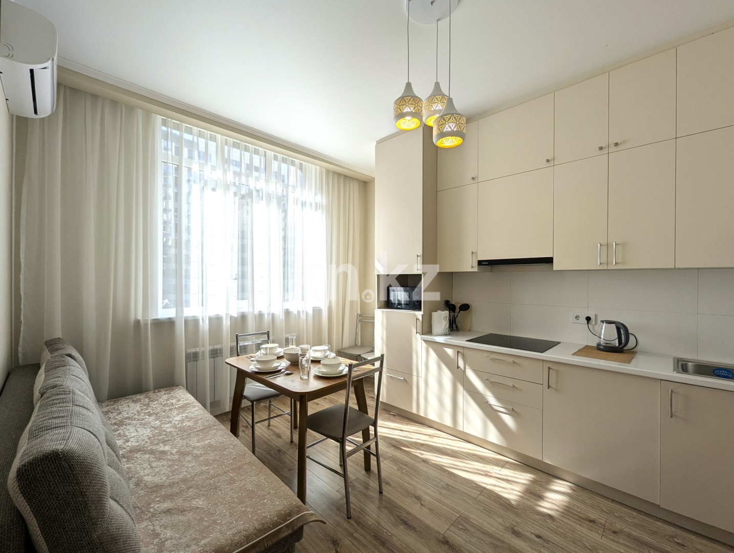 Аренда 1-комнатной квартиры посуточно, 45 м², ул. Торекулова, дом  95 - Сейфуллина в Алматы - фото 5