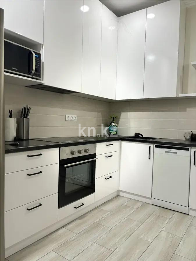 Продажа 2-комнатной квартиры, 59 м², пр. Сейфуллина, дом  10 в Караганде - фото 3