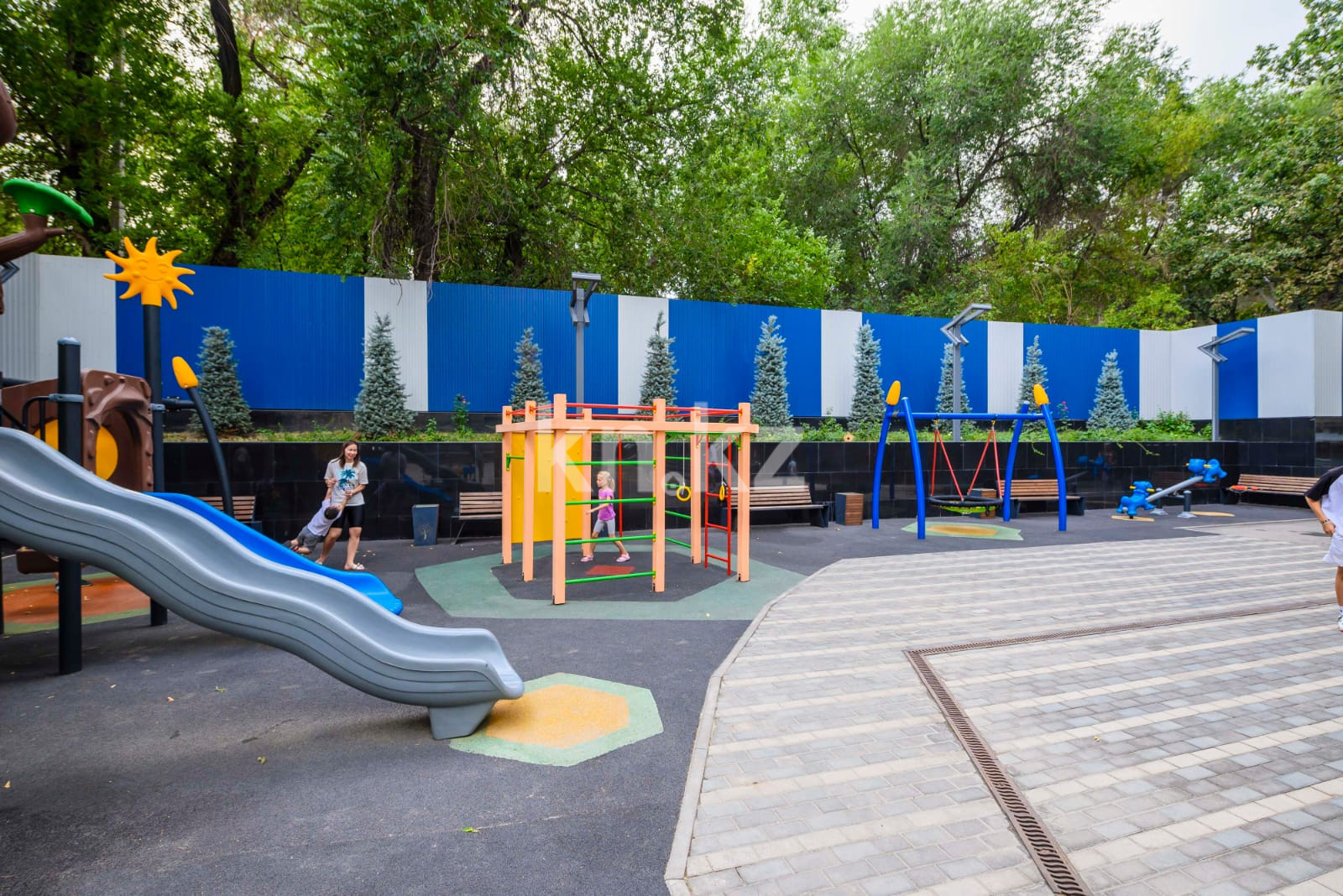 Аренда 3-комнатной квартиры посуточно, 75 м² в Алматы - фото 2