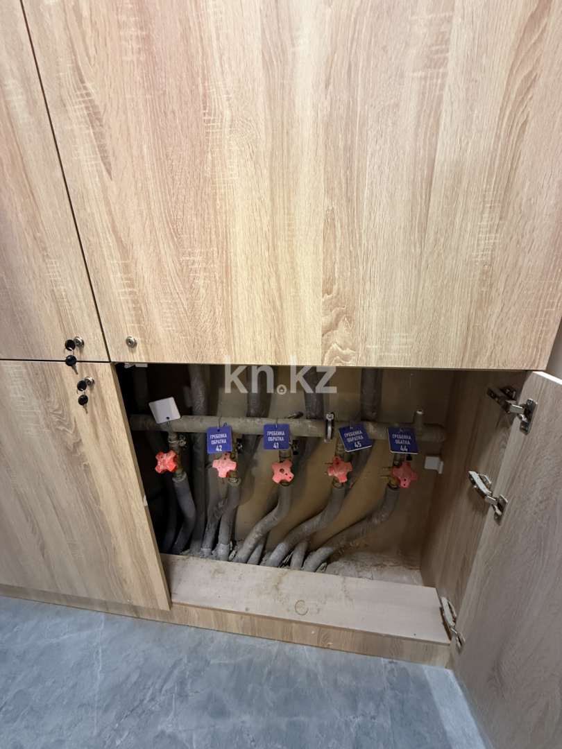 Продажа 2-комнатной квартиры, 70 м², ул. Букетова, дом  3 в Караганде - фото 25