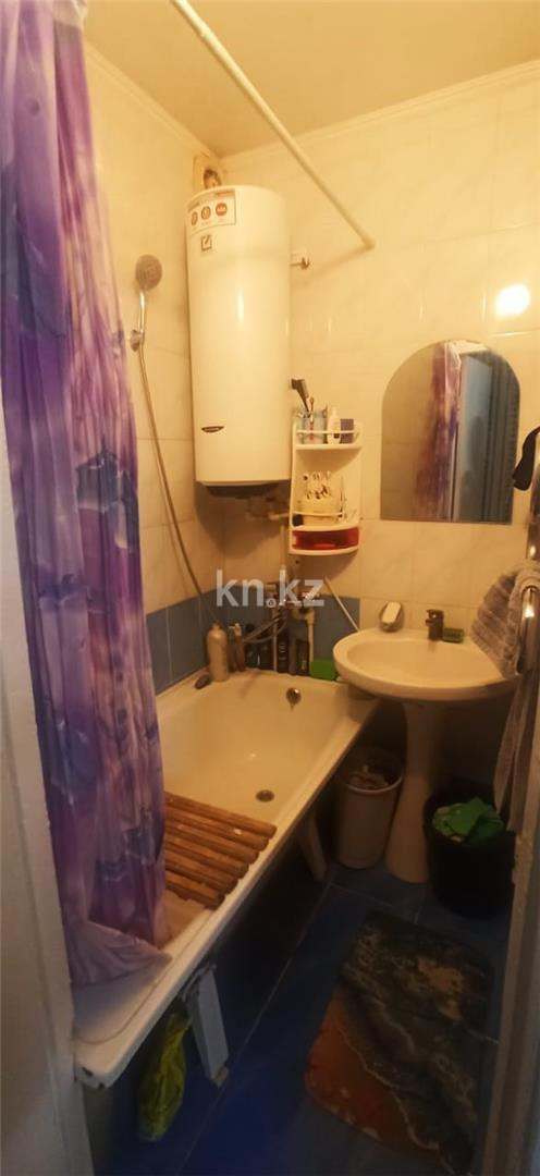 Продажа 4-комнатной квартиры, 62 м², мкр-н 23 в Караганде - фото 9