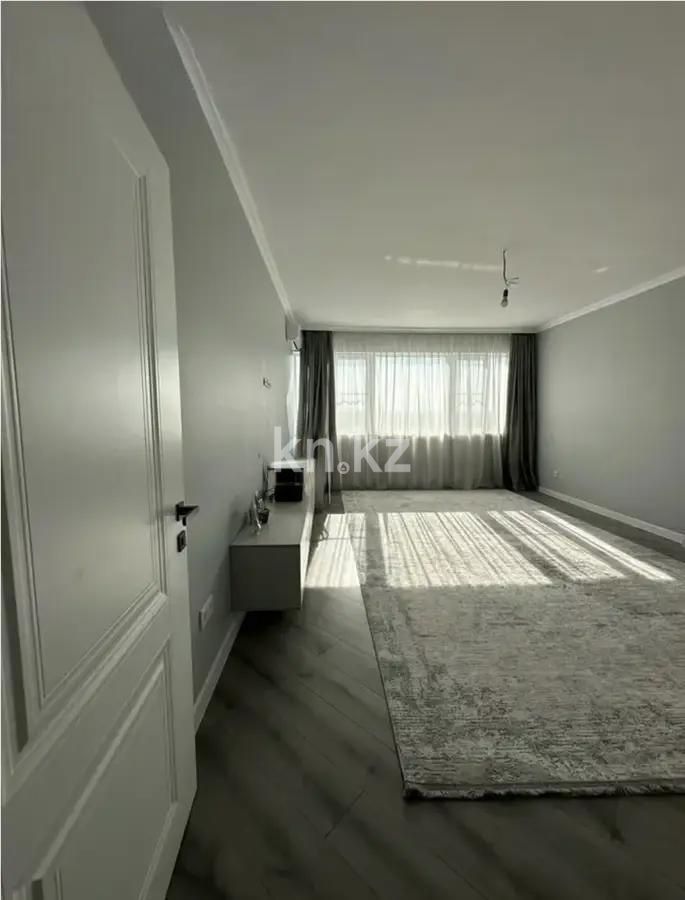 Продажа 2-комнатной квартиры, 83 м², мкр-н Аксай-3б, дом  30а в Алматы