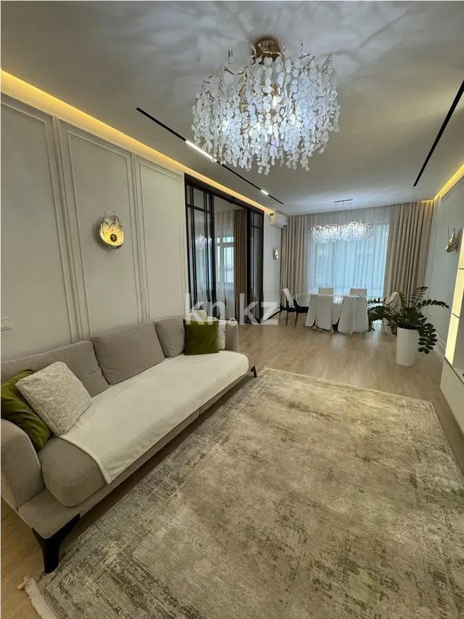 Продажа 4-комнатной квартиры, 123 м², ул. Мухамедханова, дом  4Б в Астане - фото 2