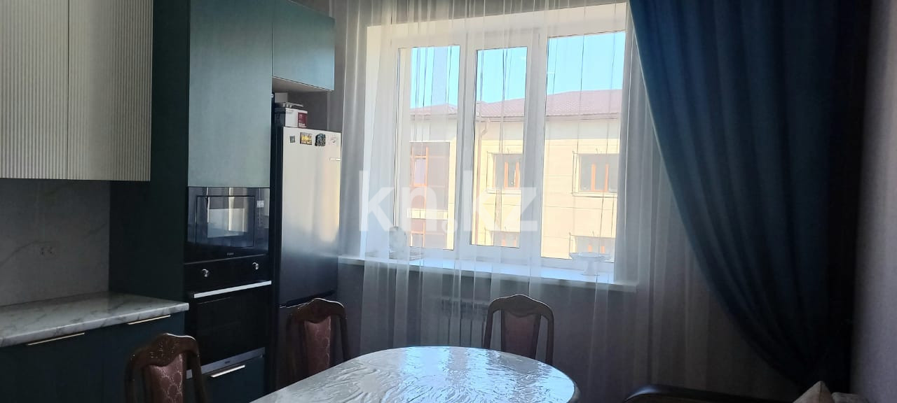 Продажа 3-комнатной квартиры, 81 м², ул. Муканова, дом  43/21 в Караганде - фото 17