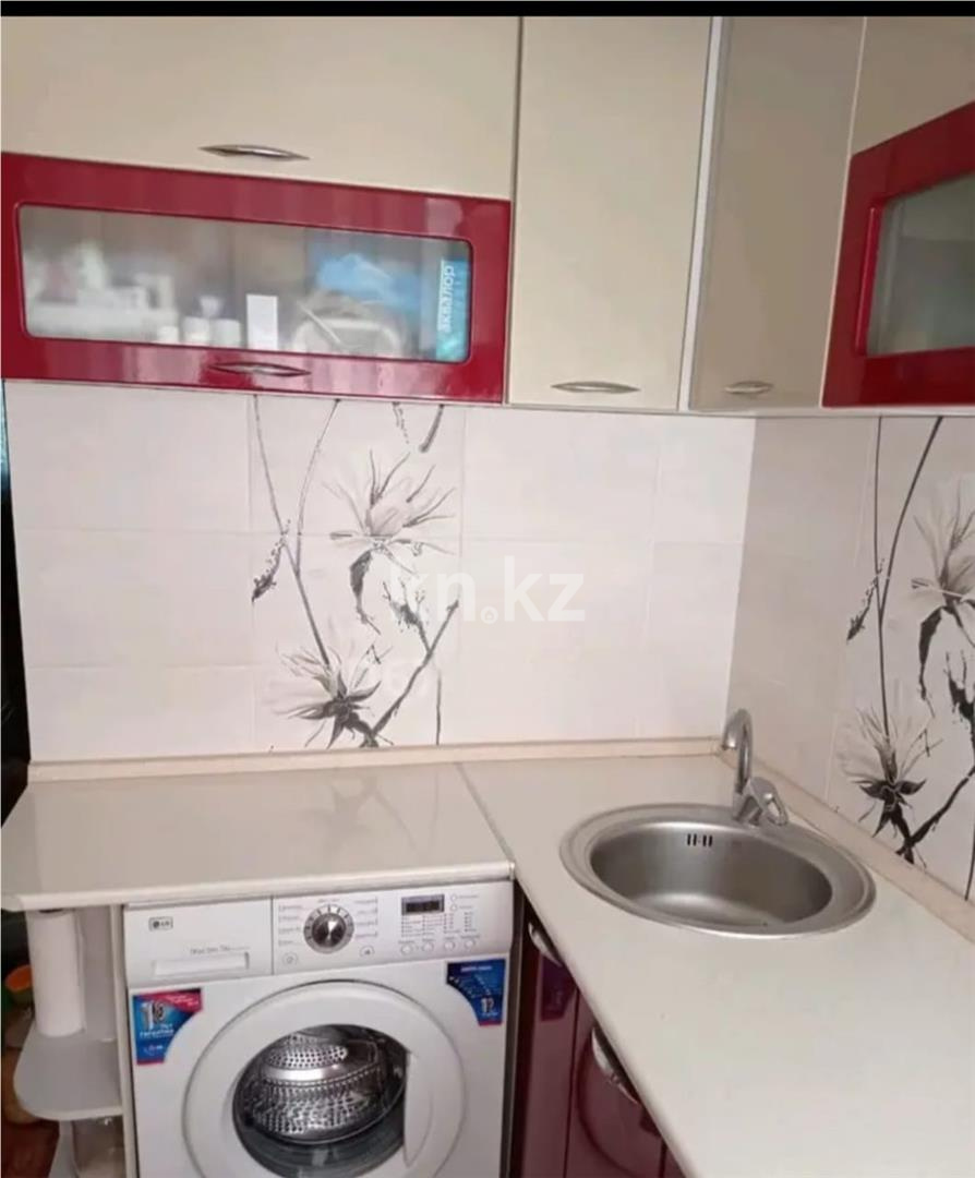 Продажа 3-комнатной квартиры, 63 м², мкр. Восток-2 в Караганде - фото 7