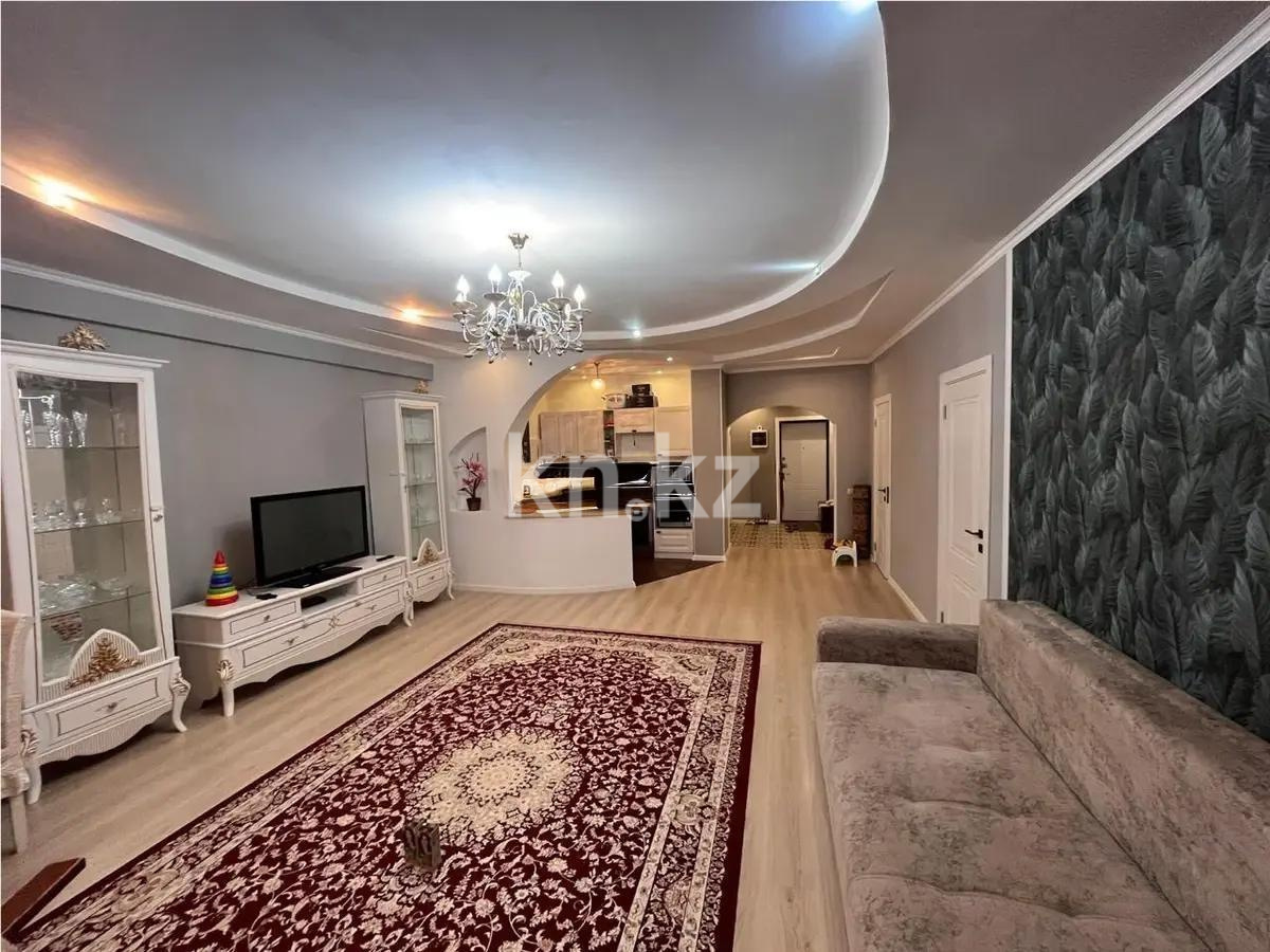 Продажа 2-комнатной квартиры, 81 м² в Алматы