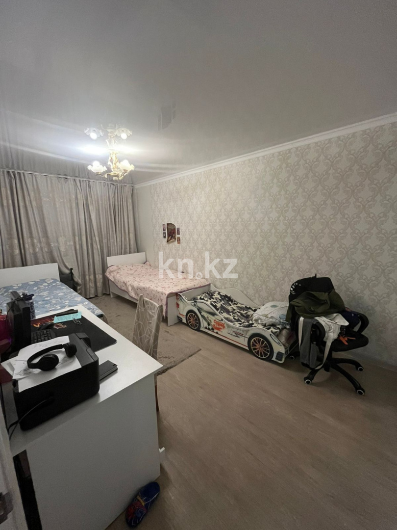 Продажа 4-комнатной квартиры, 84.6 м², мкр-н Голубые Пруды, дом  11 в Караганде - фото 6