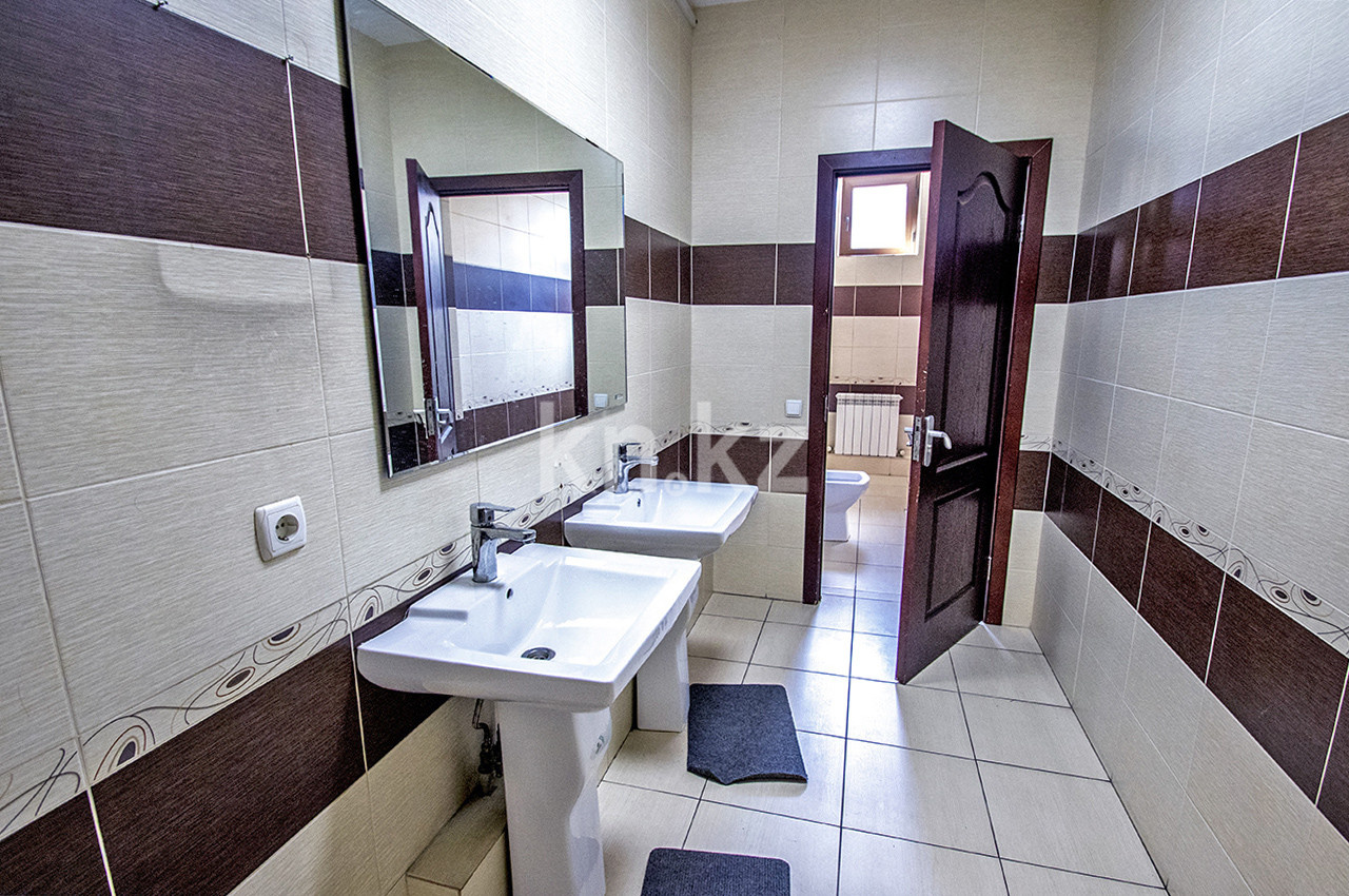 Аренда , 1700 м², ул. Береговая в Алматы - фото 11