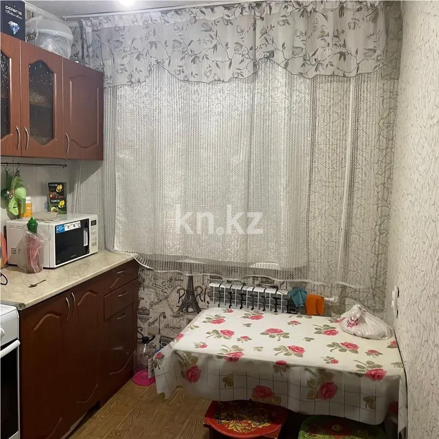 Продажа 2-комнатной квартиры, 44 м², мкр-н 11а, дом  14 в Караганде - фото 3