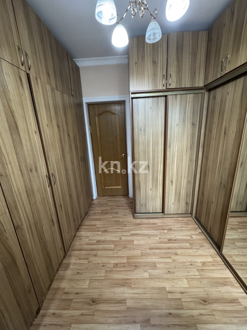 Продажа 6-комнатного дома, 338 м², ул. Молдагуловой в Караганде - фото 20