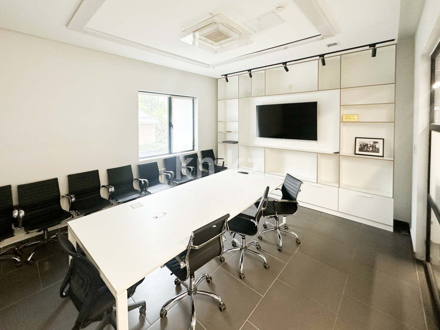 Аренда , ул. Рубинштейна, дом  48 в Алматы