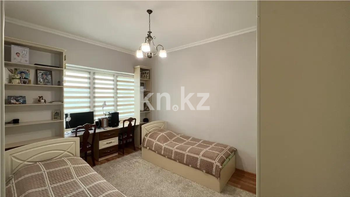 Продажа 4-комнатной квартиры, 142 м² в Астане - фото 3