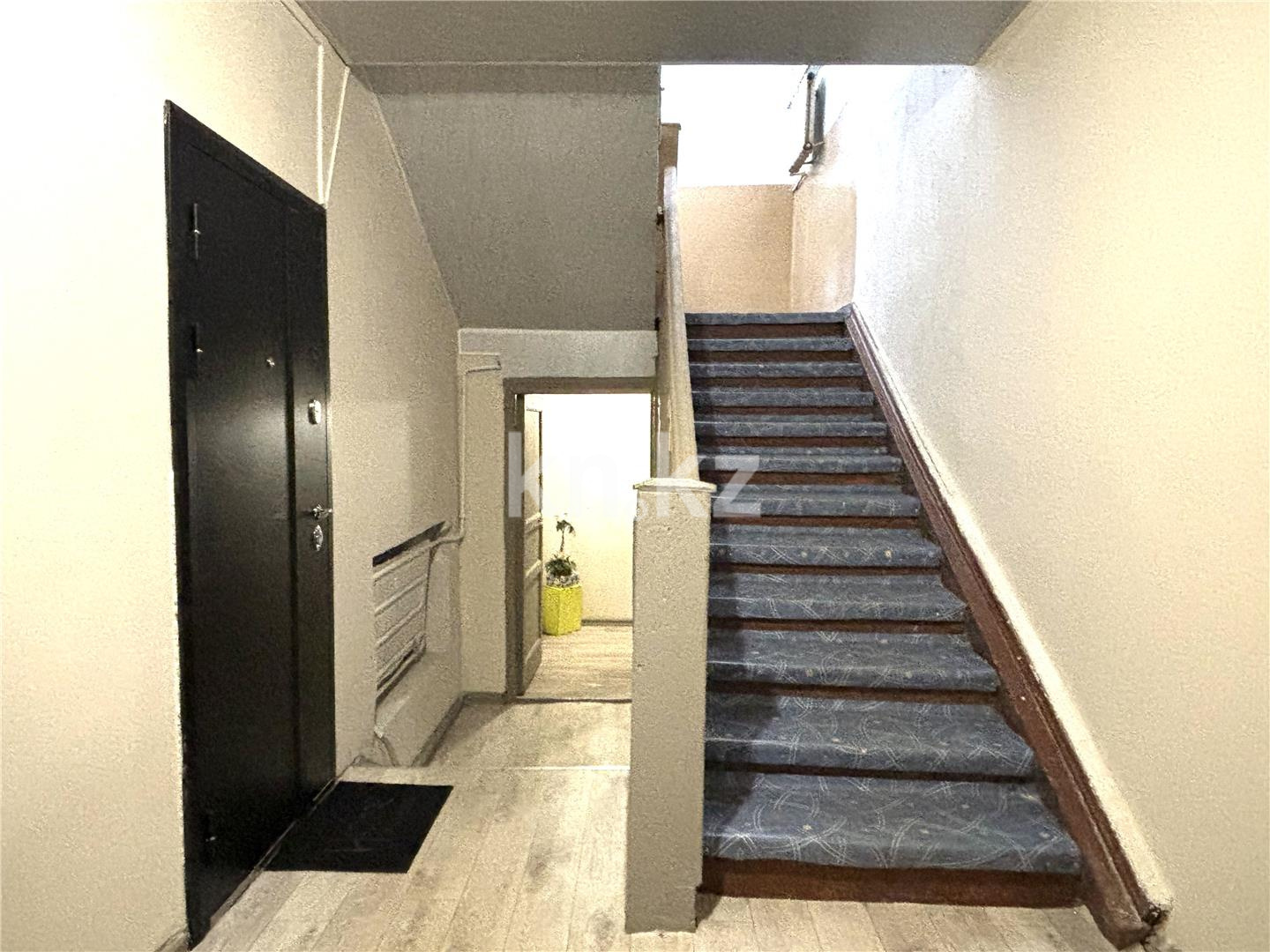 Продажа 3-комнатной квартиры, 77 м², ул. Абая в Караганде - фото 16