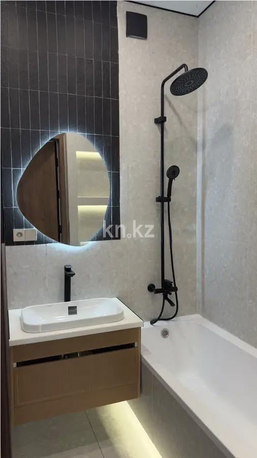 Продажа 2-комнатной квартиры, 52 м², ул. Сыганак, дом  28 в Астане - фото 4