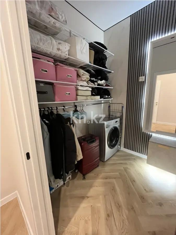 Продажа 3-комнатной квартиры, 92 м², ул. Муканова, дом  78 в Караганде - фото 7