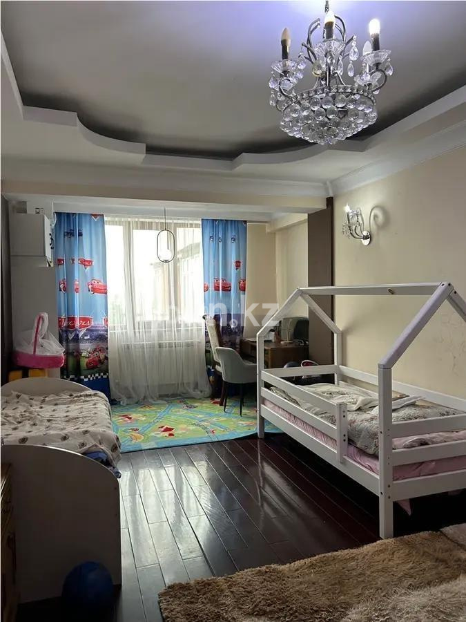 Продажа 3-комнатной квартиры, 140 м², ул. Навои, дом  52 в Алматы - фото 3