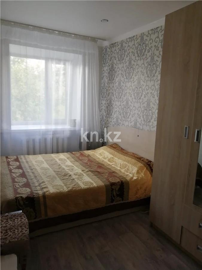 Продажа 3-комнатной квартиры, 56 м², 11 квартал, дом  7 в Караганде - фото 2