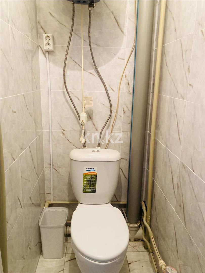 Продажа 3-комнатной квартиры, 68 м², мкр. Голубые Пруды в Караганде - фото 2