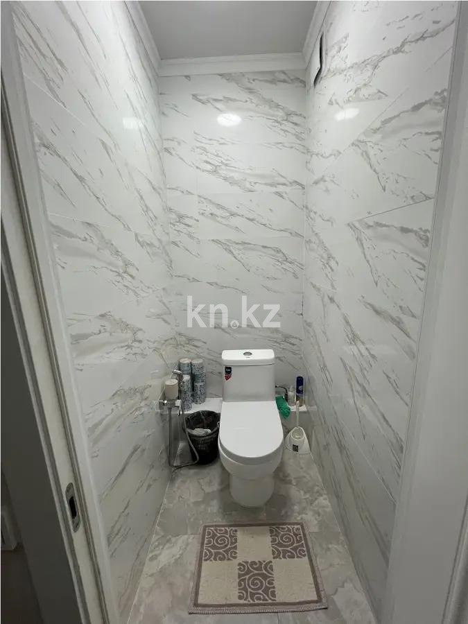 Продажа 2-комнатной квартиры, 72.6 м² в Алматы - фото 5