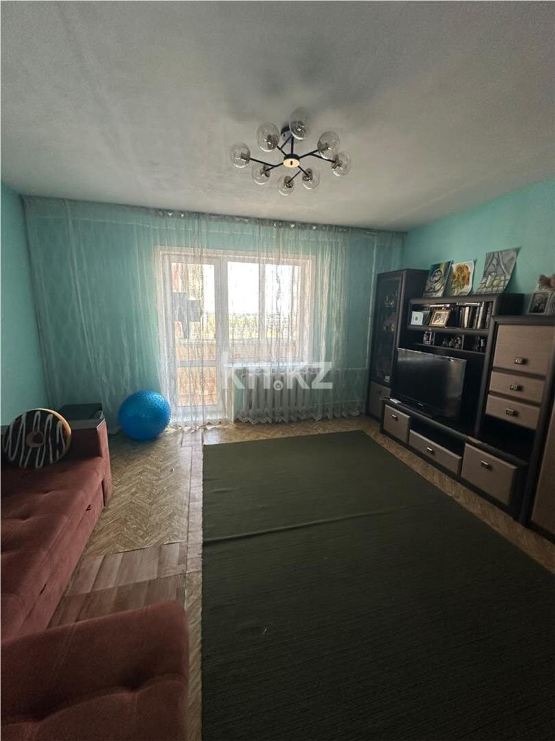 Продажа 3-комнатной квартиры, 82 м² в Караганде