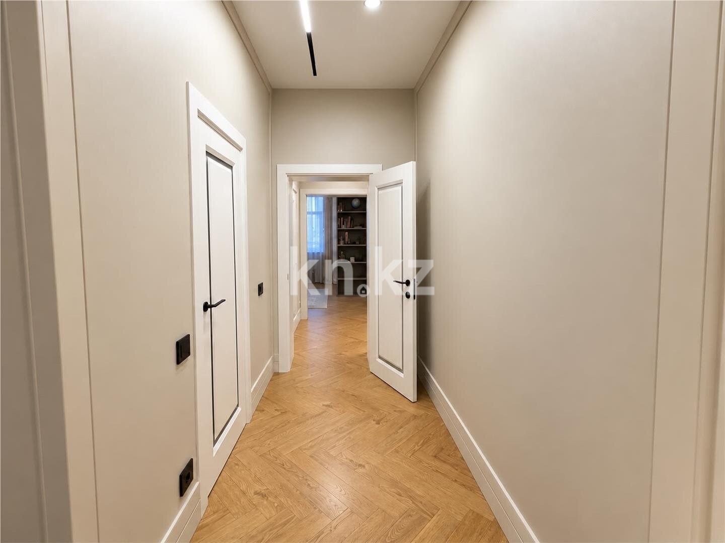 Продажа 4-комнатной квартиры, 125 м² в Караганде - фото 23