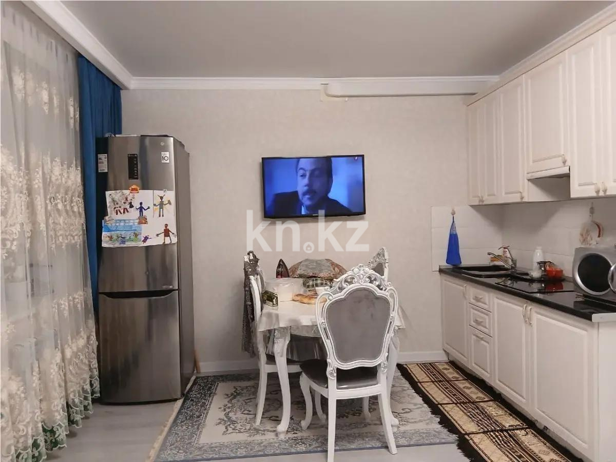 Продажа 1-комнатной квартиры, 35.2 м², ул. Бейбарыс Султан, дом  13 в Астане