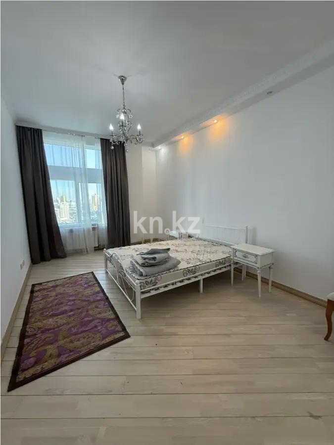 Продажа 3-комнатной квартиры, 144 м², ул. Кунаева, дом  12/2 в Астане - фото 3
