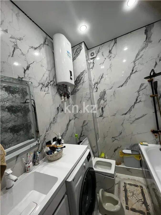 Продажа 2-комнатной квартиры, 70 м², ул. Университетская, дом  19/2 в Караганде - фото 4