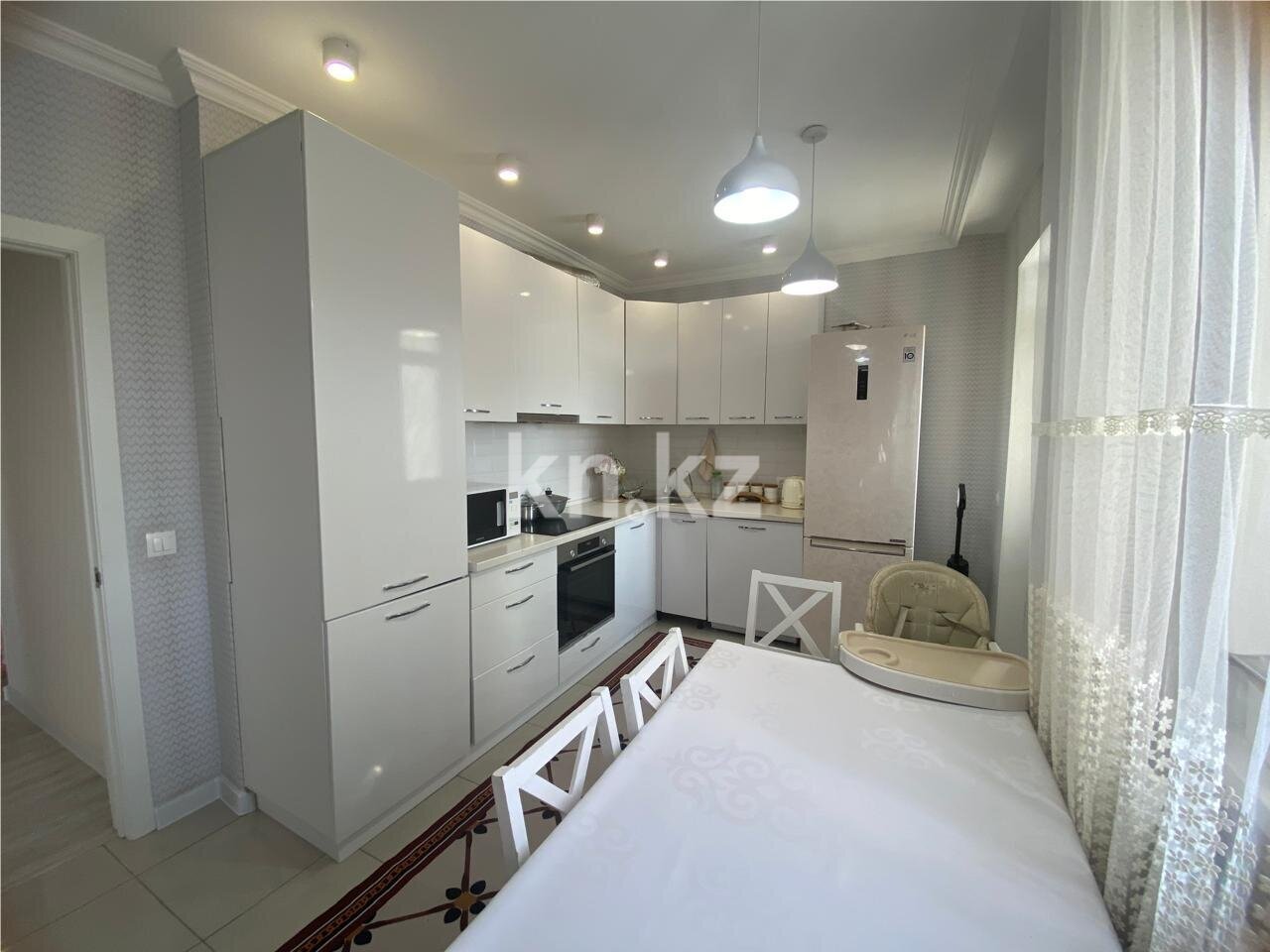Продажа 3-комнатной квартиры, 92.3 м² в Астане