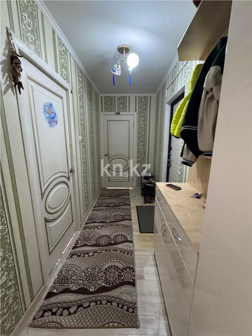 Продажа 5-комнатной квартиры, 108 м², пр. Металлургов в Темиртау - фото 10