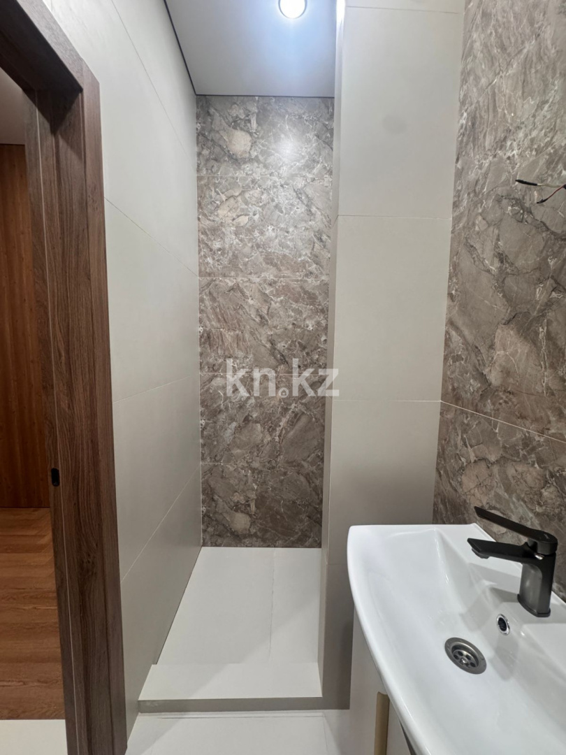 Продажа 2-комнатной квартиры, 49 м² в Караганде - фото 8