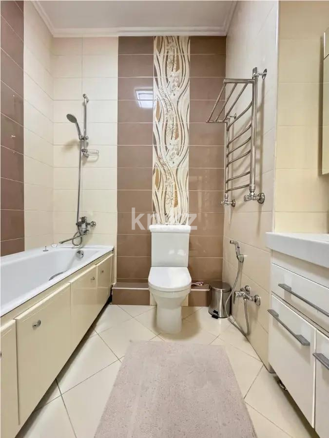 Продажа 4-комнатной квартиры, 127.4 м² в Алматы - фото 7