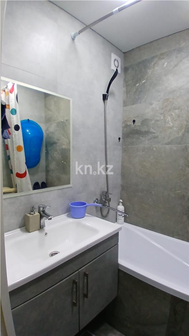 Продажа 3-комнатной квартиры, 64 м², мкр. Степной-3 в Караганде - фото 11