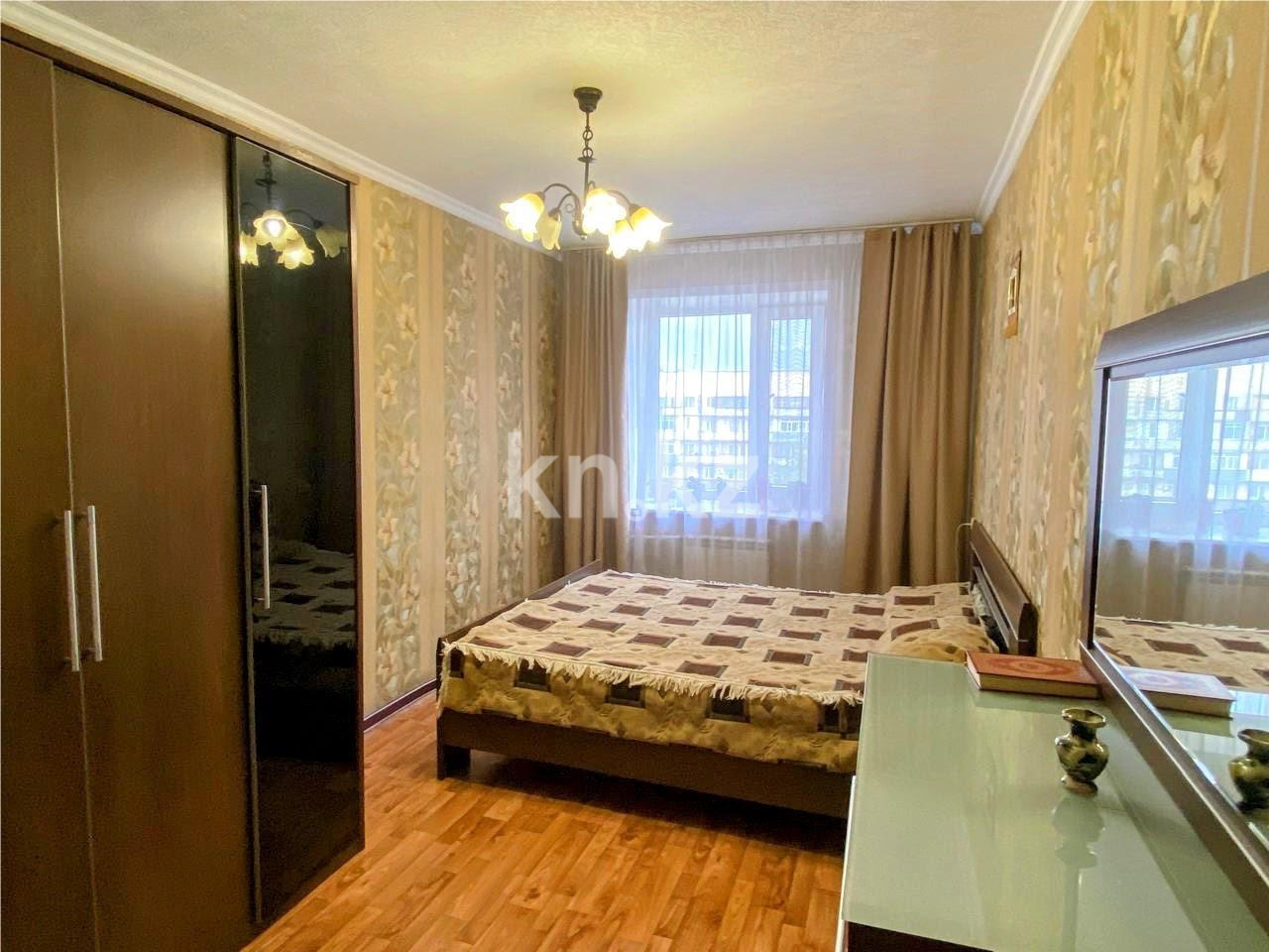 Продажа 4-комнатной квартиры, 75 м², мкр-н 19 в Караганде - фото 5