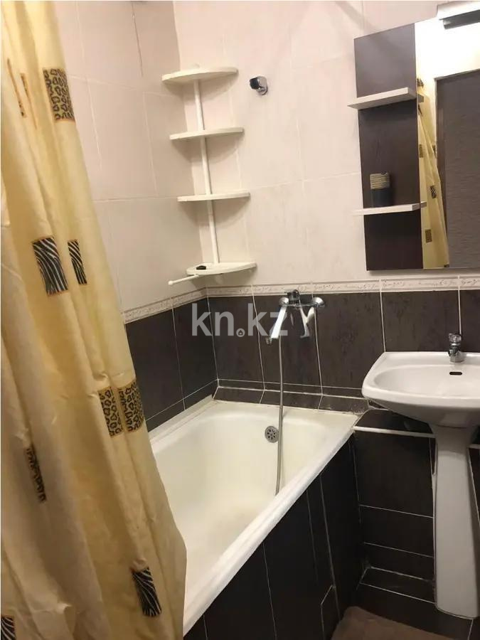 Продажа 1-комнатной квартиры, 33 м², ул. Карасай батыра, дом  169 в Алматы - фото 3