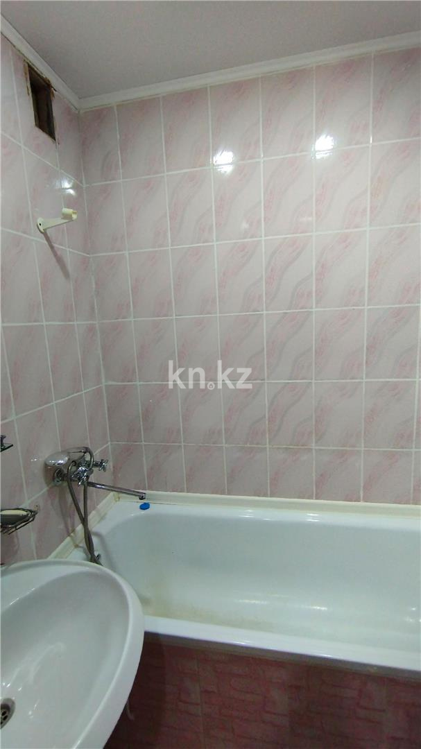 Продажа 3-комнатной квартиры, 68 м², пр. Металлургов в Темиртау - фото 9