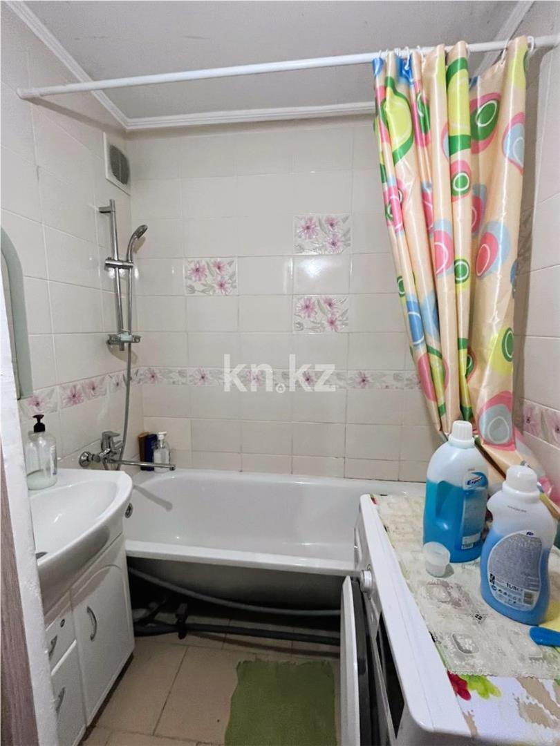 Продажа 2-комнатной квартиры, 50 м², ул. Гапеева в Караганде - фото 7